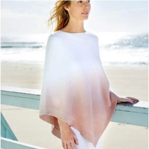 NWT Barefoot Dreams CozyChic Ultra Lite Ocean Breeze Poncho in Ombré Rose Mist